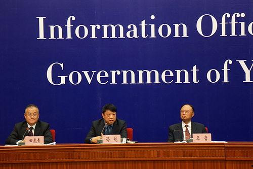 比尔昆最新爆料新闻报道,揭秘重大新闻事件背后真相！”